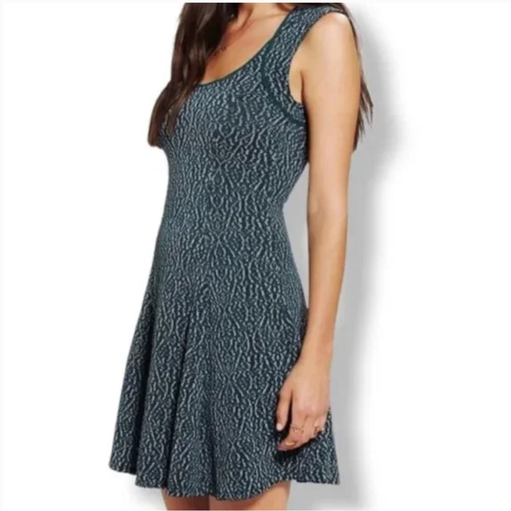 Urban Outfitters Silence + Noise black and white cut/out dress size small